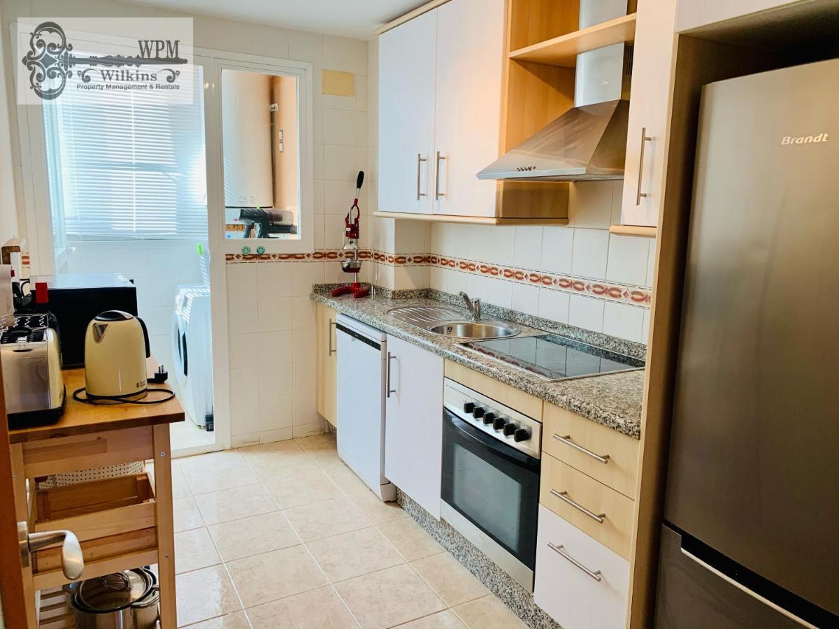 Beautiful 2-Bed Apartment In Casares Costa Bahia de Casares المظهر الخارجي الصورة