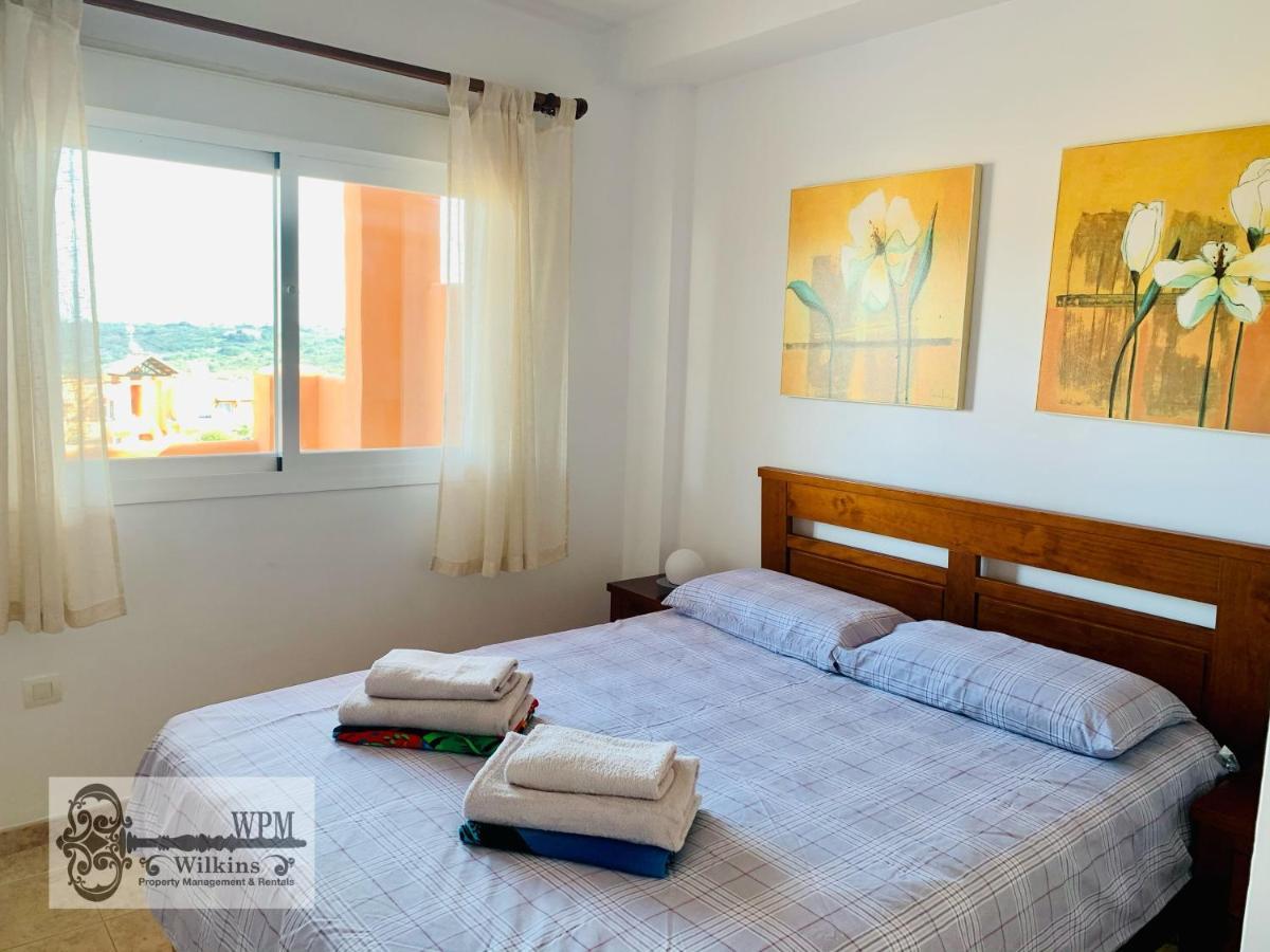 Beautiful 2-Bed Apartment In Casares Costa Bahia de Casares المظهر الخارجي الصورة