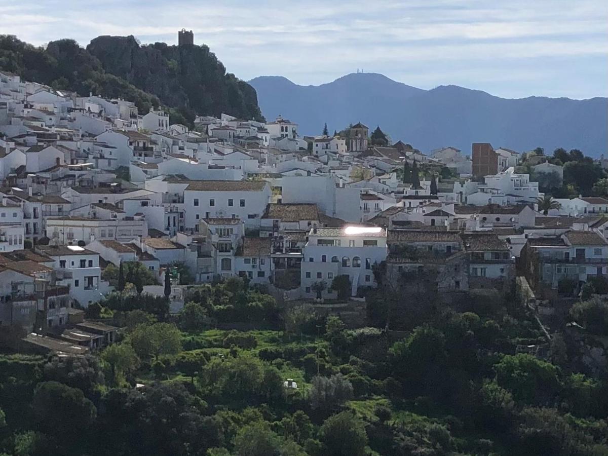 Beautiful 2-Bed Apartment In Casares Costa Bahia de Casares المظهر الخارجي الصورة
